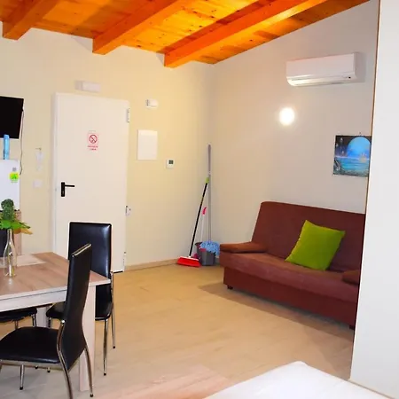Hotel apartamentowy Giuliano 3*