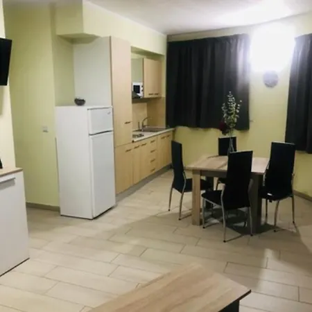 Aparthotel Giuliano 3*