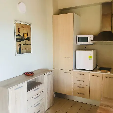 Giuliano Hotel apartamentowy Empuriabrava