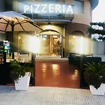 Giuliano 3* Empuriabrava