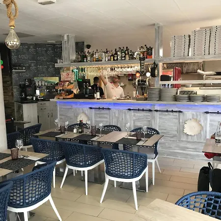 Giuliano Apartahotel Ampuriabrava
